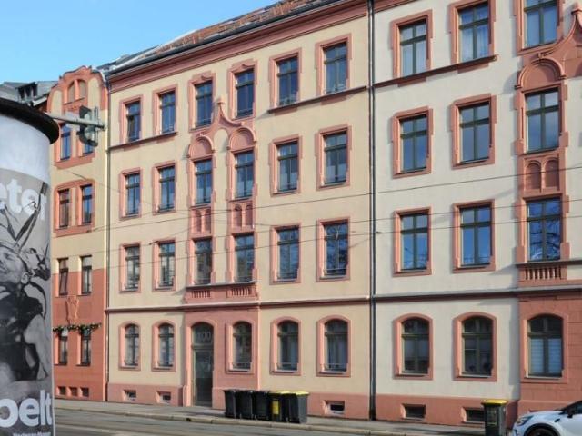 Wunderschön sanierte 5 Raum Familienwohnung mit Balkon Kernsanierung 2023