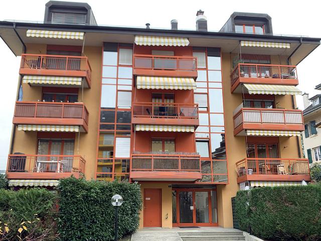 Wunderschöne 3,5 Zimmer Wohnung im Erdgeschoss mit privater Terrasse