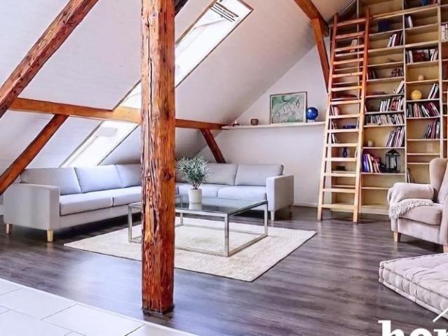 Wunderschöne 3,5 Zimmer Wohnung im Herzen des historischen Bourg de Villeneuve