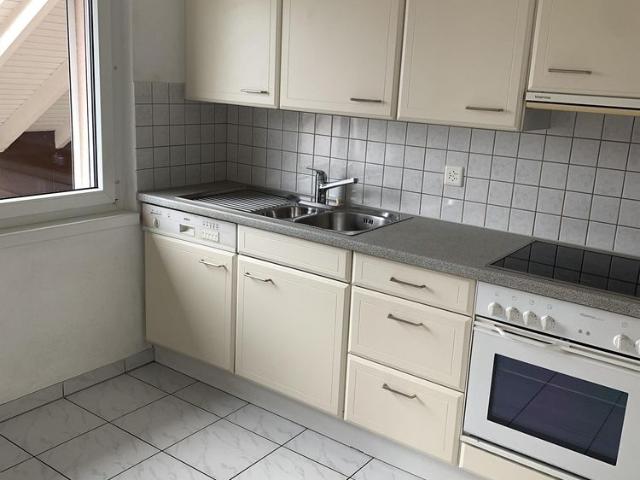 Wunderschöne 3.5 Zimmer Dachwohnung in Rebstein