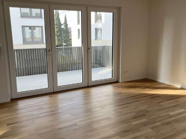 Wunderschöne 3,5 Zimmer Neubauwohnung mit Balkon!