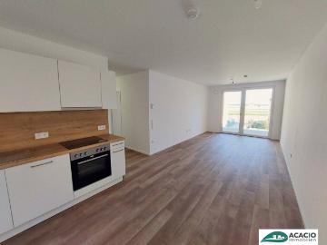 wunderschöne 3 Zimmerwohnung mit großer Loggia und herrlichem Ausblick auf Grünanlage mit toskanischem Flair Neubau Erstbezug Tiefgarage vorhanden