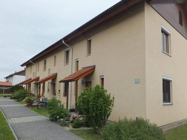 Wunderschöne 3 Zimmer Maisonette mit Terrasse, Garten und Carportparkplatz geförderte Miete ODER geförderte Miete mit Kaufoption 3 Zimmer