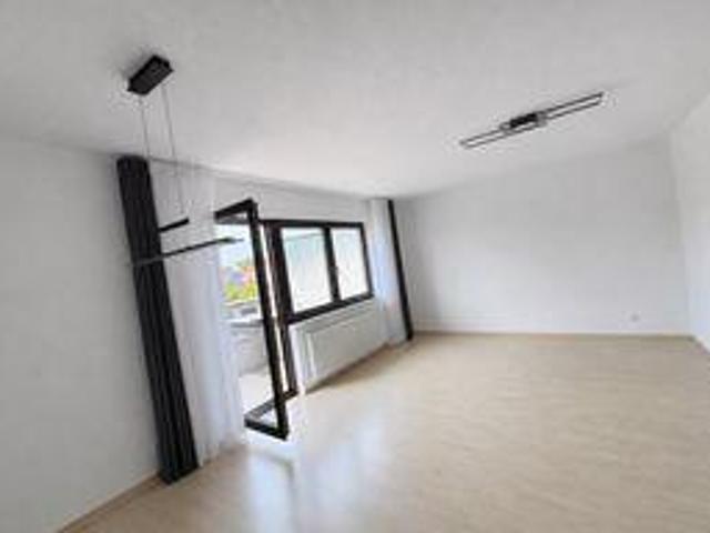 Wunderschöne 3 Zimmer Wohnung 85 qm, mit Dachterrasse 58 qm