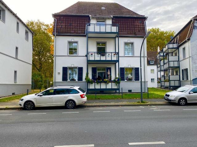 Wunderschöne 3 Zimmer Wohnung: Bezugsfertig & renoviert