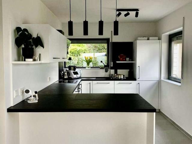 Wunderschöne 3 Zimmer Wohnung mit Blick über das Neckartal