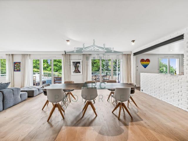 WUNDERSCHÖNE 250M2 GROSSE WOHNUNG IM HERZEN VON COLOGNY