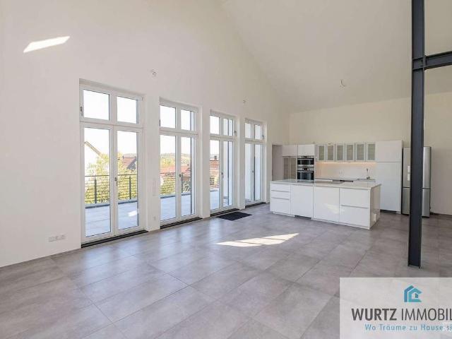 Wunderschöne 2,5 Zi. Galeriewohnung über den Dächern von Merklingen