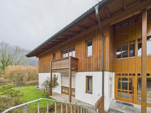 Wunderschöne 2,5 Zimmer Wohnung in Bayerisch Gmain mit 3 Balkonen kurzfristig verfügbar