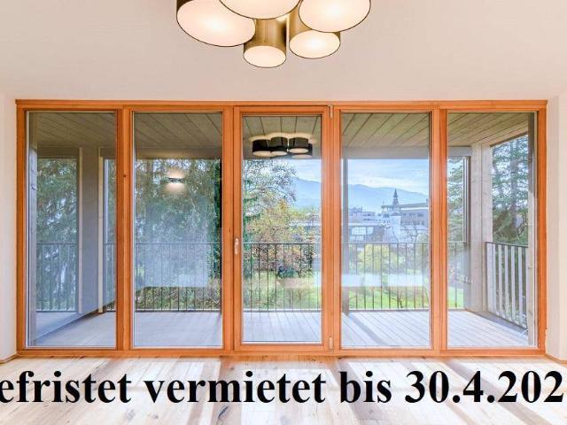 Wunderschöne 2 Zimmerwohnung mit traumhaftem Parkblick
