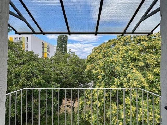 Wunderschöne 2 Zimmerwohnung mit Balkon und Klimaanlage Provisionsfrei!