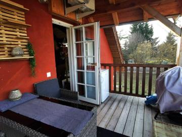 * Wunderschöne 2 Zimmer Dachgeschoßwohnung mit großem Balkon und Carportplatz in idyllischer Lage! *