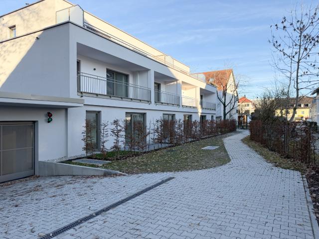 Wunderschöne 2 Zimmer Etagenwohnung mitten im Grünen