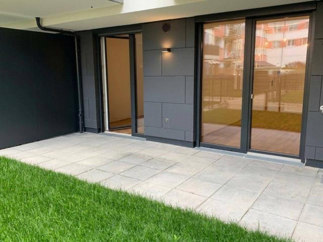 Wunderschöne 2 Zimmer Wohnung mit Garten