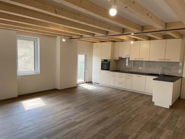 Wunderschöne 41/2 Zimmer im ersten Stock
