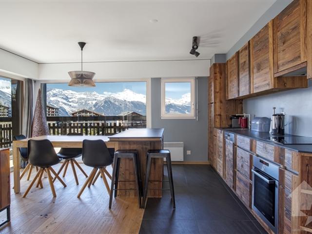 Wunderschöne 4.5 Zi Eckwohnung, 101 m2, in der Nähe des Skigebiets