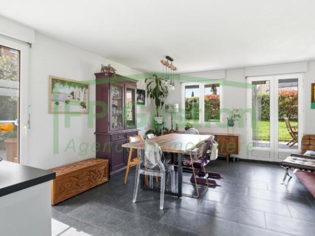 Wunderschöne 4,5 Zimmer Wohnung mit Terrasse und Garten zu verkaufen