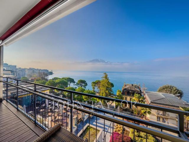 Wunderschöne 4.5 Zimmer Wohnung mit Balkon und atemberaubender Aussicht auf den See und die Berge