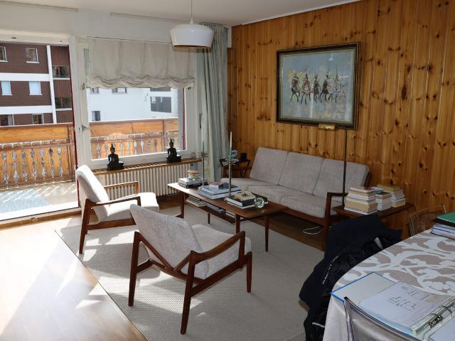Schönes 4.5 Zimmer Apartment im obersten Stockwerk zum Verkauf
