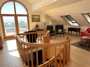 Wunderschöne 4,5 Zimmer Doppelhauswohnung im Penthouse