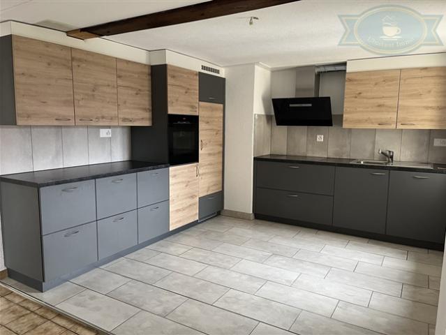 Wunderschöne 4.5 Zimmer Eigentumswohnung in Vendlincourt
