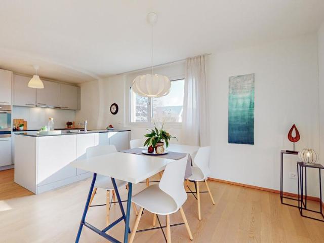 Wunderschöne 4.5 Zimmerwohnung in Oberbipp