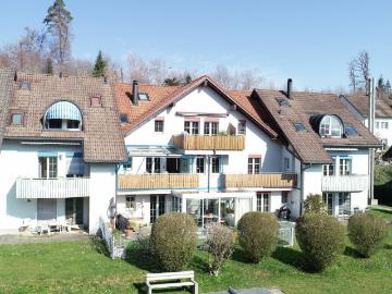 Wunderschöne 4 1/2 Zimmer Wohnung
