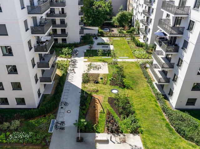Wunderschöne 4 Zi. Wohnung mit 2 Balkone