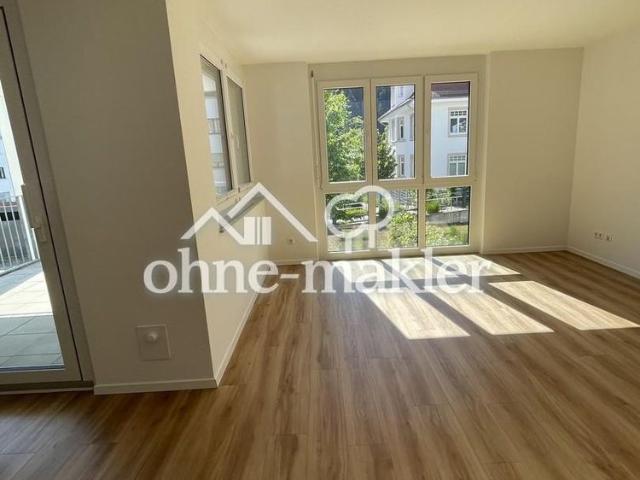 Wunderschöne 4 Zimmerwohnung mit Garten und Balkon
