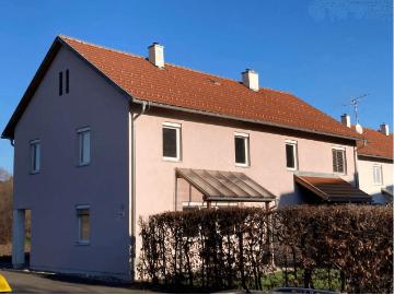 Wunderschöne 4 Zimmer Maisonettewohnung mit Garten und Carportparkplatz Komplett unterkellert geförderte Miete ODER geförderte Miete mit Kaufoption 4 Zimmer