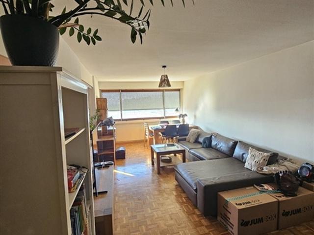 Wunderschöne 4 Zimmer Wohnung in Prilly