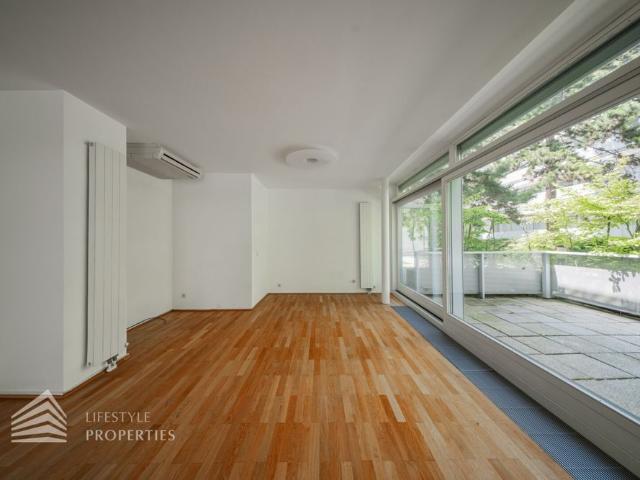Wunderschöne 4 Zimmer Wohnung mit Terrasse und 2 Balkonen