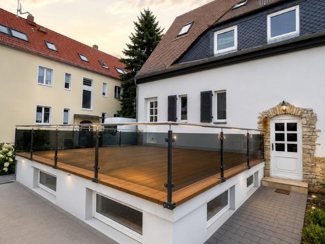 Wunderschöne 4 Raumwohnung, mit großer Terrasse, in ruhiger und entspannter Stadtlage