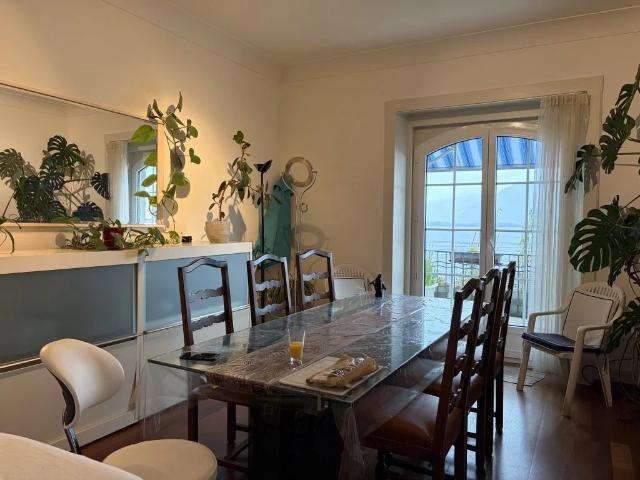 Wunderschöne 5,5 Zimmer Wohnung mit Blick auf den See