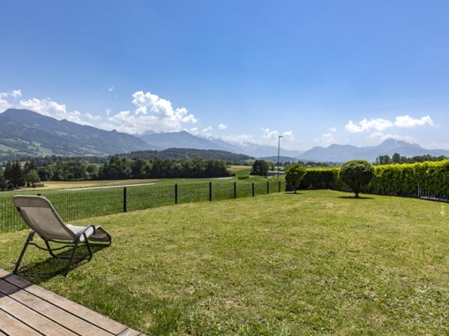 Wunderschöne 5,5 Zimmer Wohnung – Außergewöhnliche Aussicht