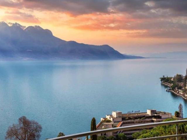 Wunderschöne 5,5 Zimmer Wohnung in einer prestigeträchtigen Residenz im Zentrum von Montreux zu verkaufen