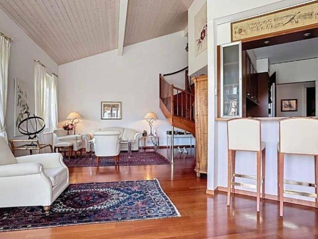 Wunderschönes 6.5 Zimmer Attika Duplex