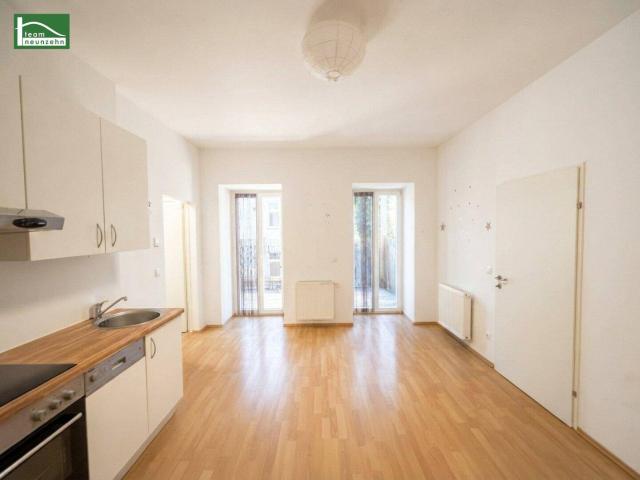 Wunderschöne Altbau Wohnung mit großem Balkon in Hoflage nahe der Wattgasse und Hernalser Hauptstraße! 1. OG mit Lift!
