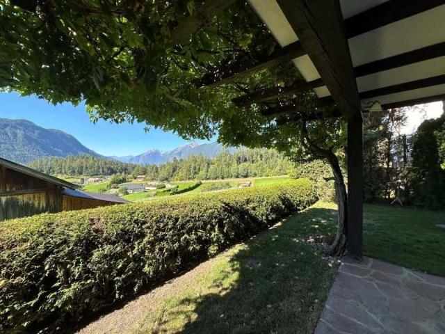 Wunderschöne Gartenwohnung in Panoramalage in Karrösten bei Imst!