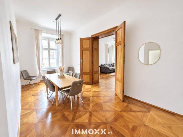 Wunderschöne gepflegte Altbau Wohnung im Grazer Univiertel