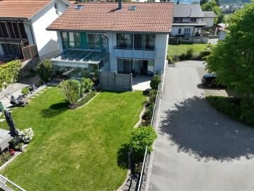 Wunderschöne Doppelhaushälfte, über 180 m2 Wohnfläche