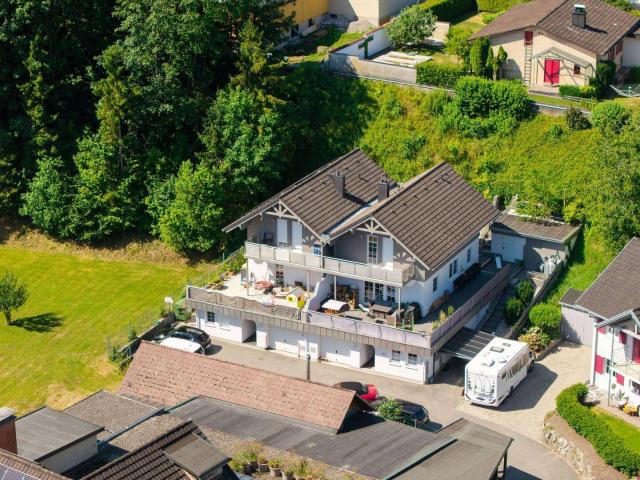 Wunderschöne Doppelhaushälfte in Frastanz mit 7 Zimmern, Terrasse, Einliegerwohnung & Garage!