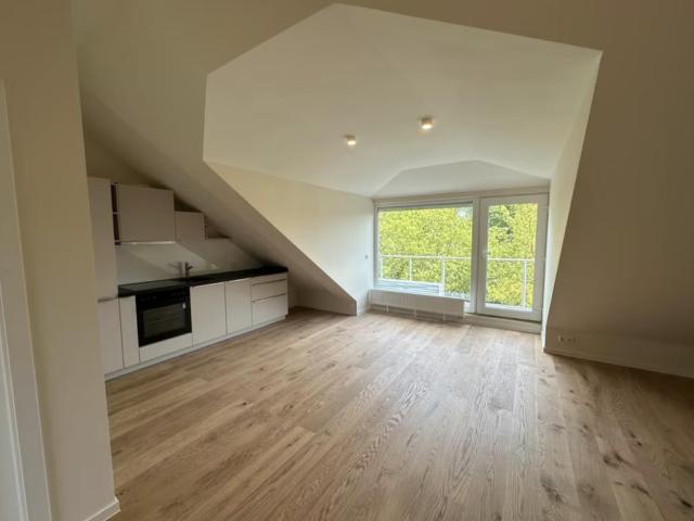 Wunderschöne helle 2 Zimmer Wohnung in Frankfurt Oberrad