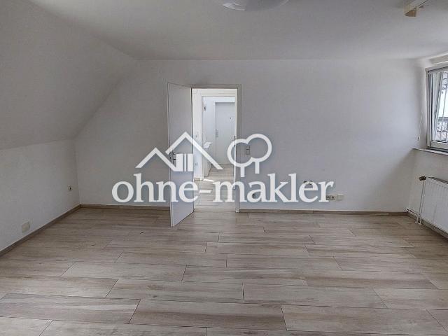 Wunderschöne helle Dachgeschoss Wohnung in gehobener Ausstattung