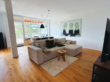 Wunderschöne & Helle Wohnung mit Tiefgaragen Stellplatz in Toplage, Wuppertal Amsterdam Apartments for Rent