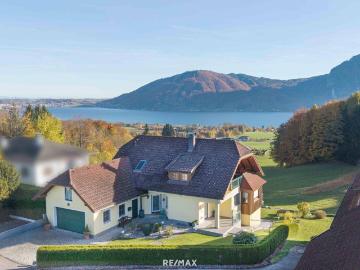 Wunderschöne Landhaus Villa mit tollem Seeblick in Traumlage