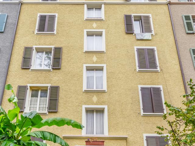 Wunderschöne, möblierte und neue 3 Zimmer Maisonettewohnung per sofort zu vermieten