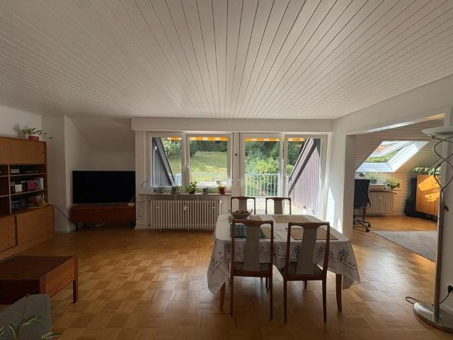 Wunderschöne möblierte 3 Zimmer Wohnung in Stuttgart Kaltental