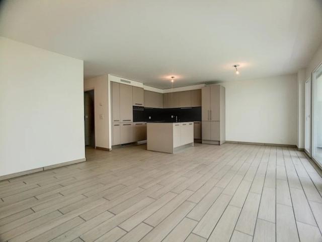 Wunderschöne, moderne 3,5 Zimmer Wohnung in Barns