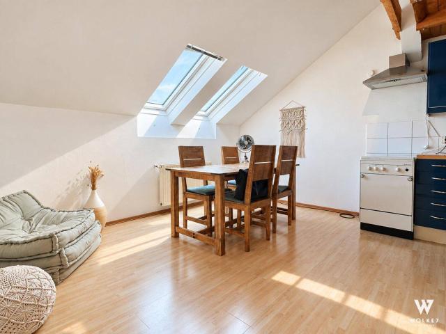 Wunderschöne Maisonette Wohnung zentral in 1120: Dachterrasse mit Fernblick | Klimaanlage | 10 Minuten Fußweg nach Schönbrunn